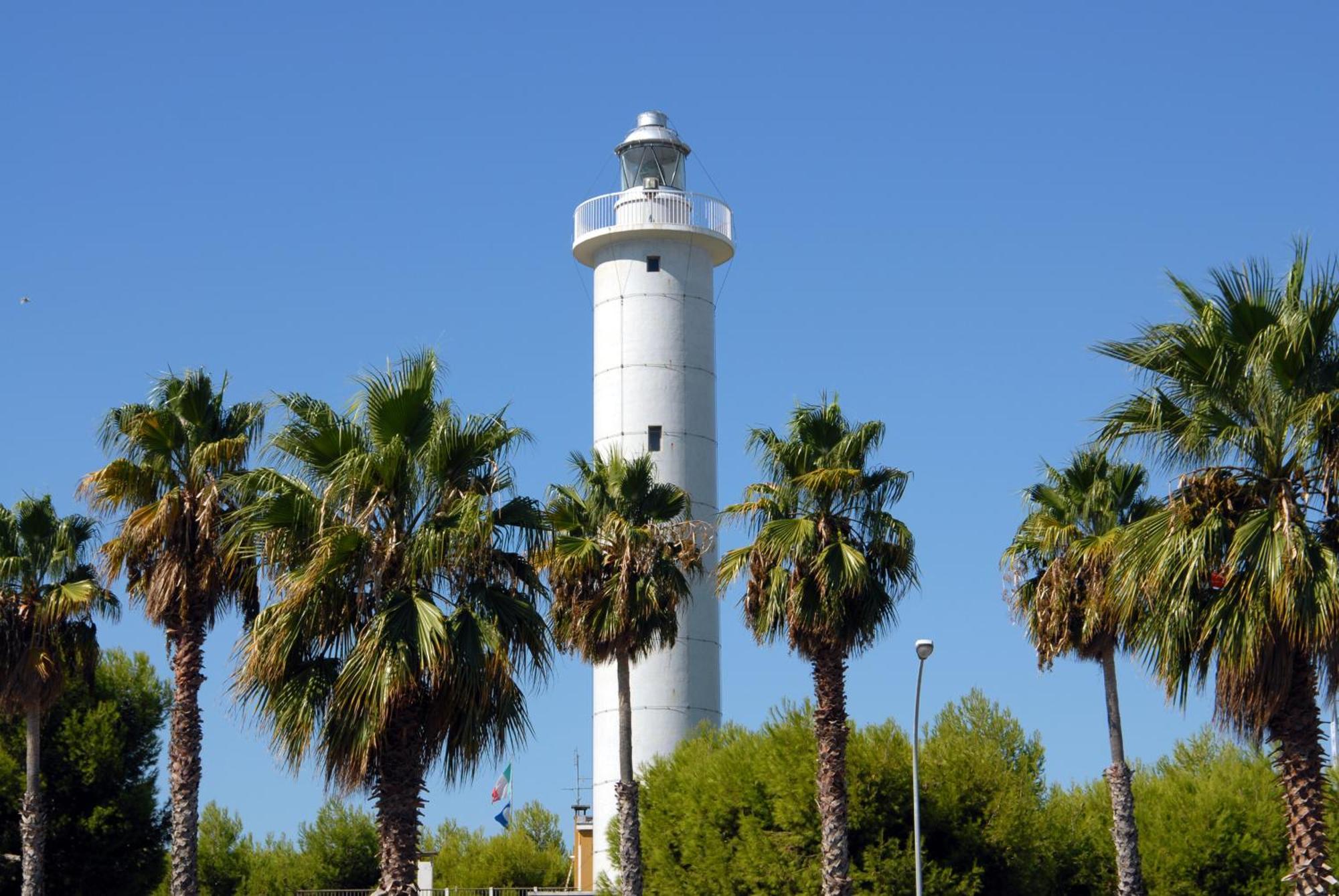Hotel Casa Del Fiordaliso San Benedetto del Tronto Esterno foto